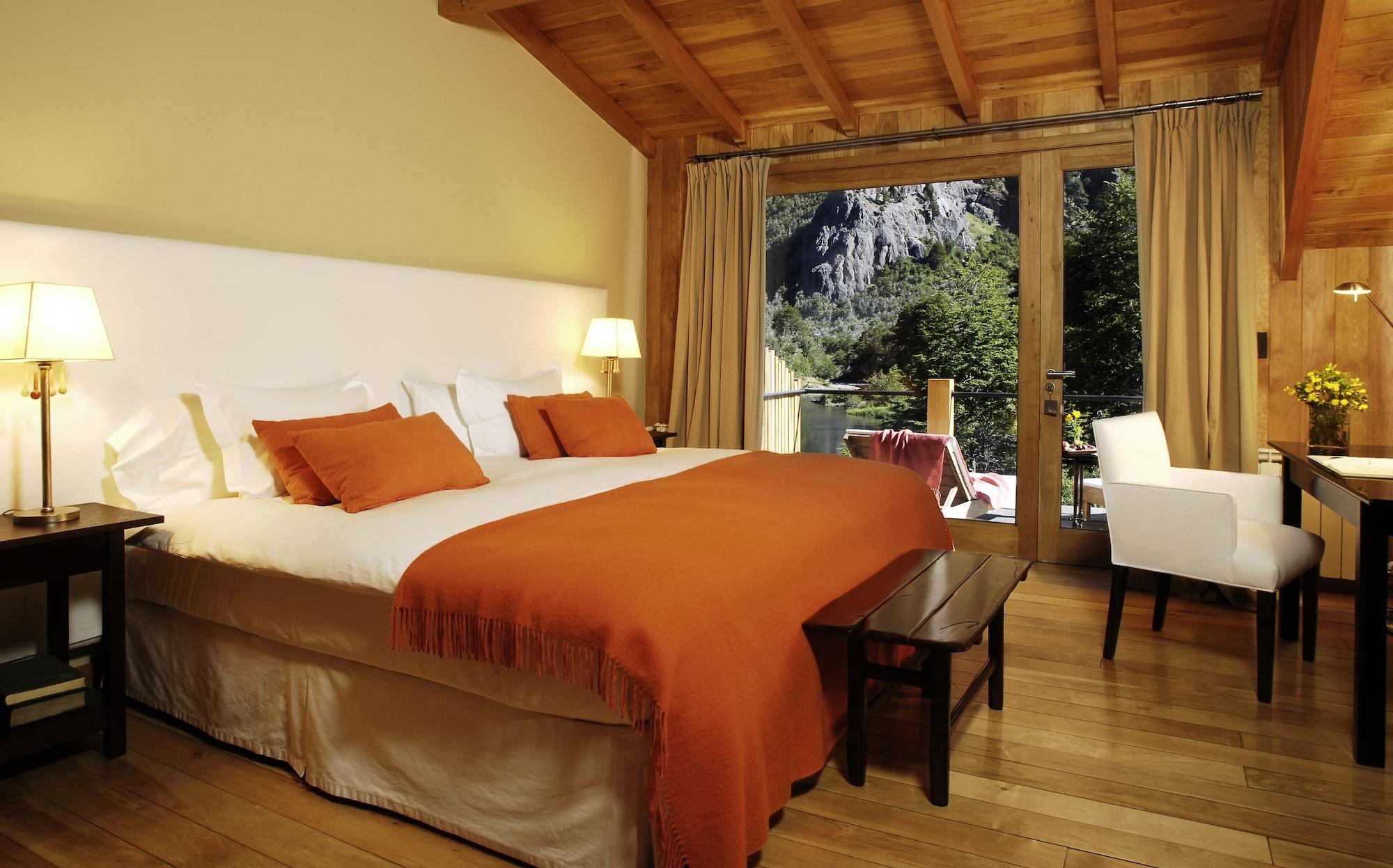 Rio Hermoso Hotel De Montana San Martin de los Andes Luaran gambar