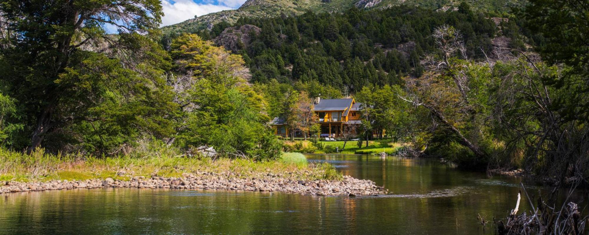 Rio Hermoso Hotel De Montana San Martin de los Andes Luaran gambar