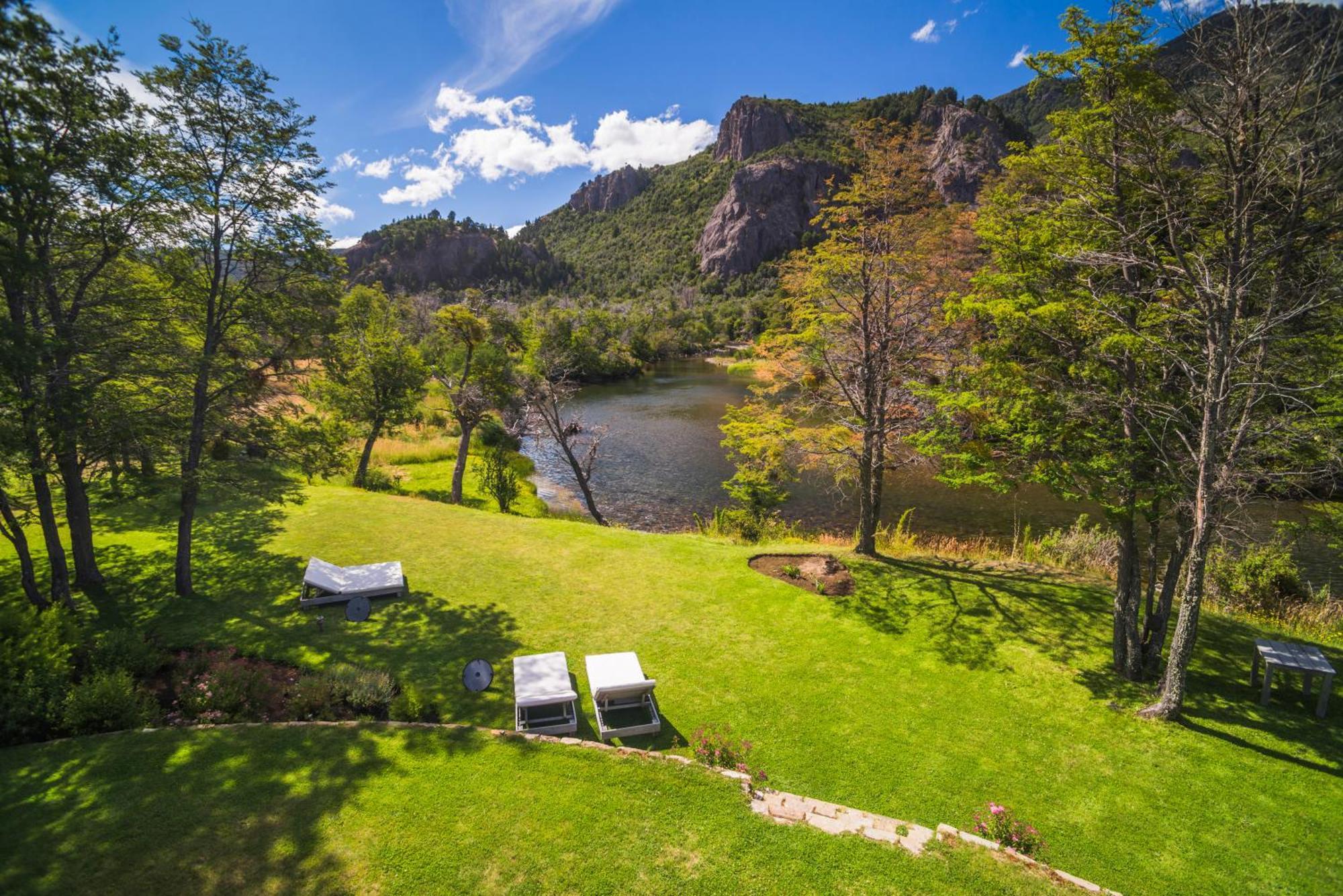 Rio Hermoso Hotel De Montana San Martin de los Andes Luaran gambar