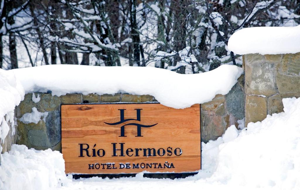 Rio Hermoso Hotel De Montana San Martin de los Andes Luaran gambar